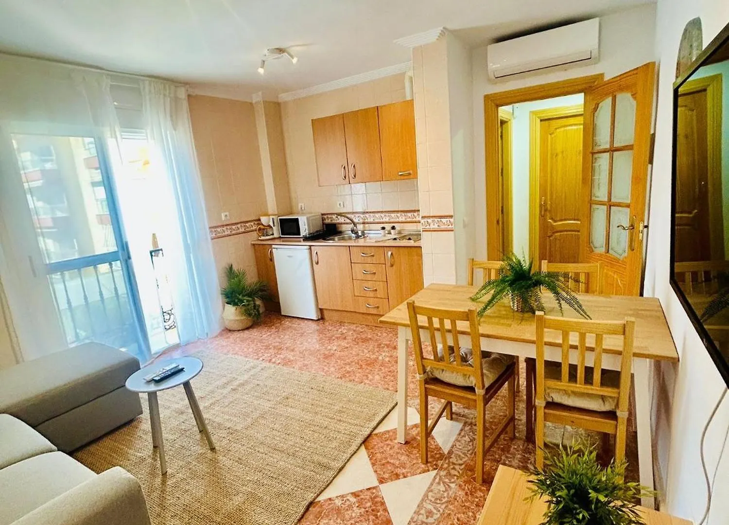Ferienwohnung Estrella Del Mar - Carihuela, Torremolinos Playa Spanien